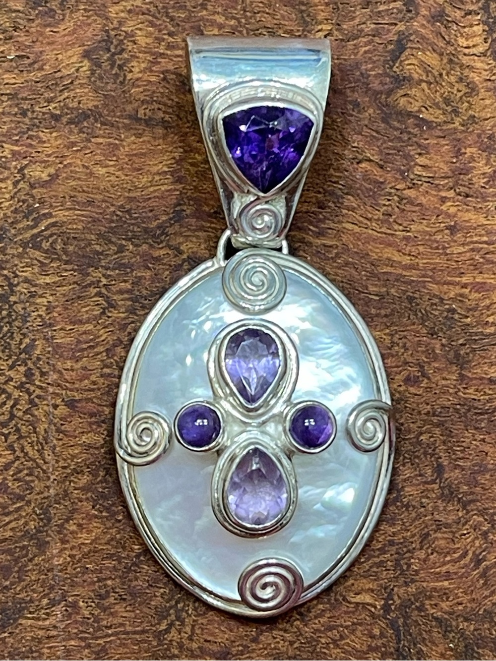 Vintage Sajen sterling silver pendant oval mother of pearl and amethyst bohemian